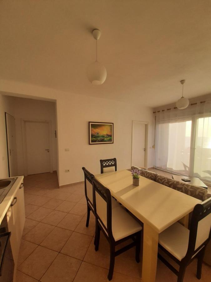 Kela Apartments Sarandë Eksteriør billede