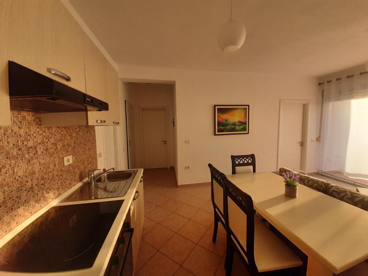 Kela Apartments Sarandë Eksteriør billede