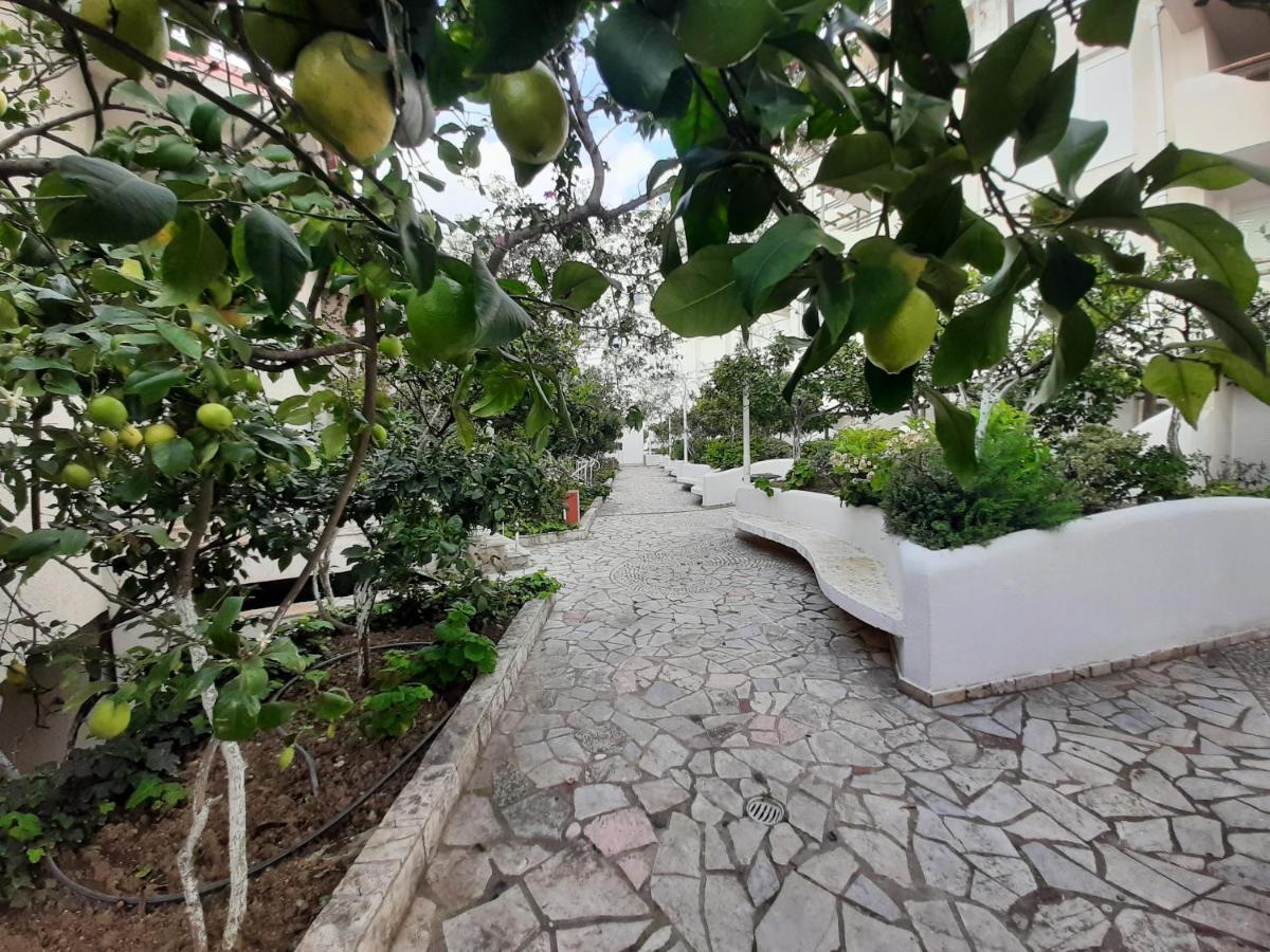 Kela Apartments Sarandë Eksteriør billede