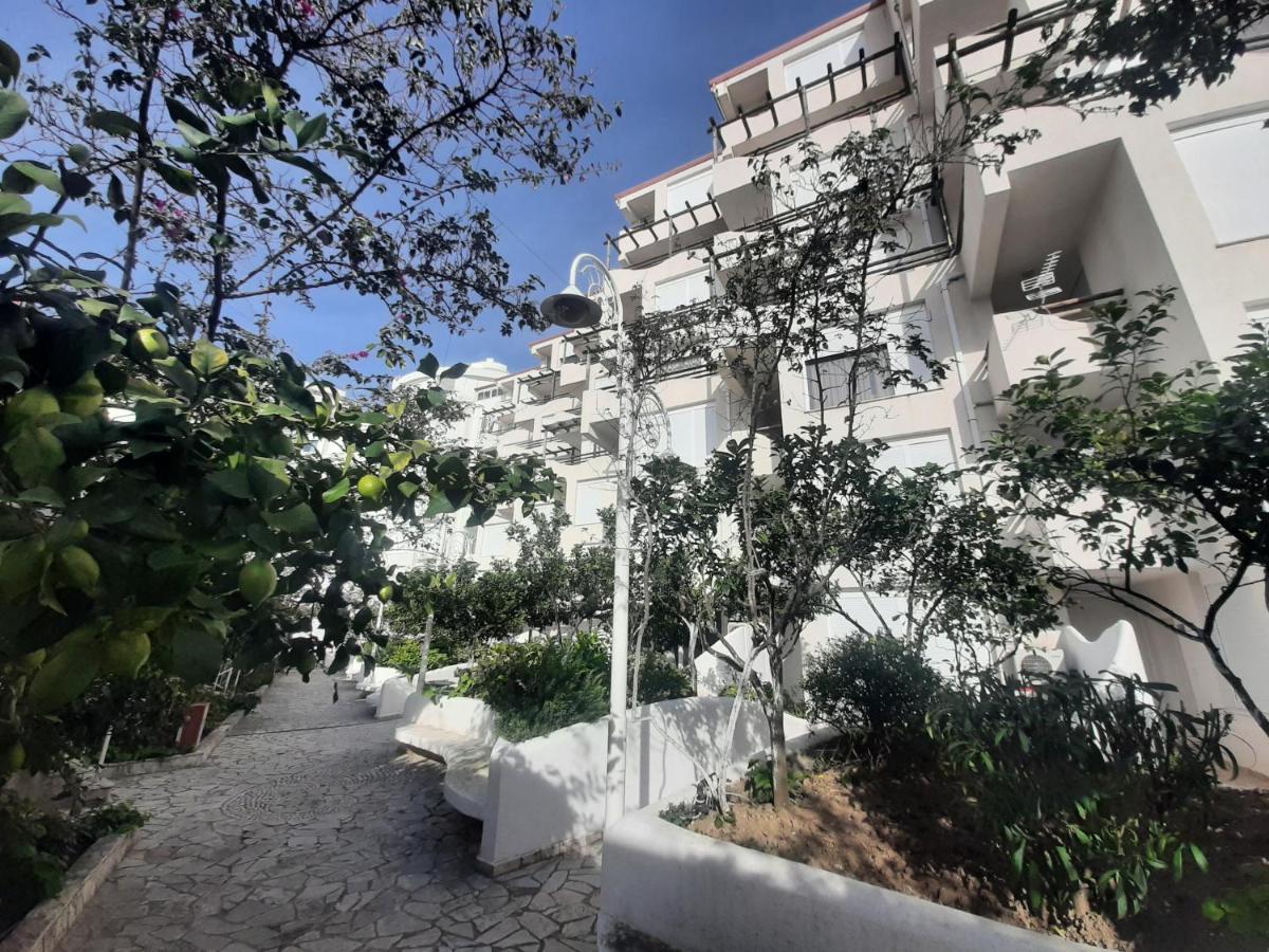 Kela Apartments Sarandë Eksteriør billede